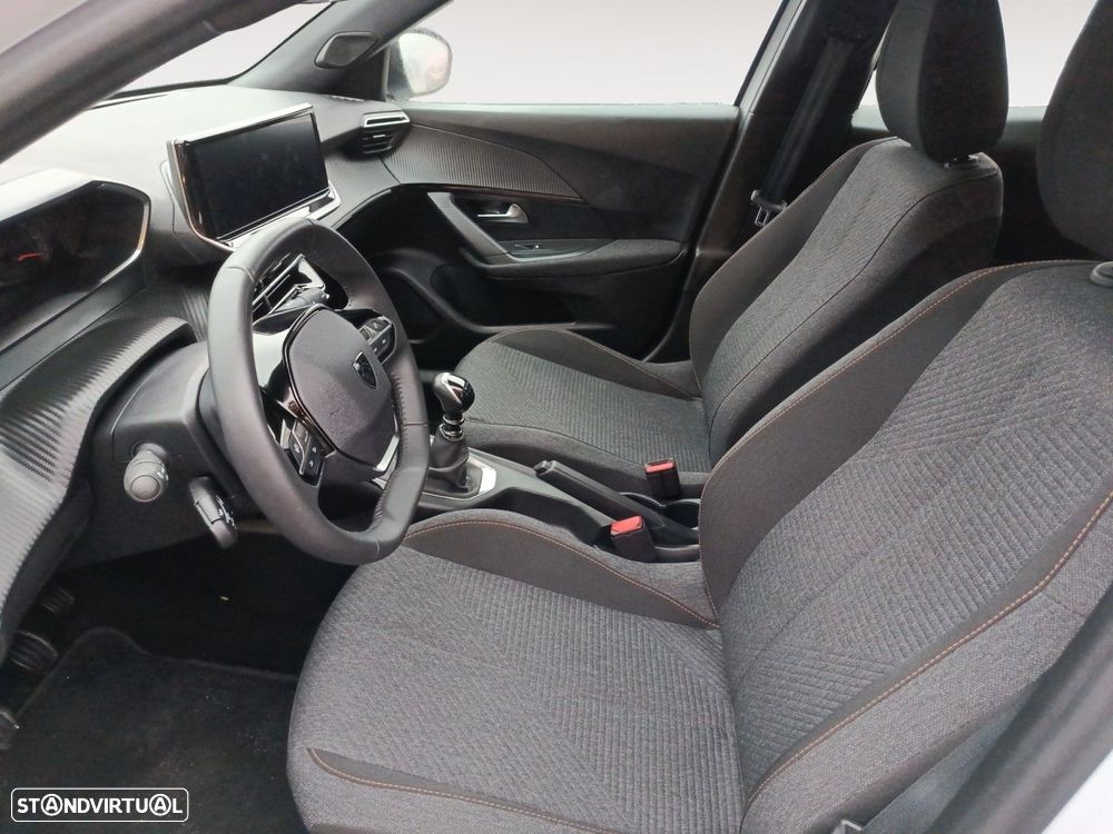 Peugeot 2008 1.2 PureTech Style - 9