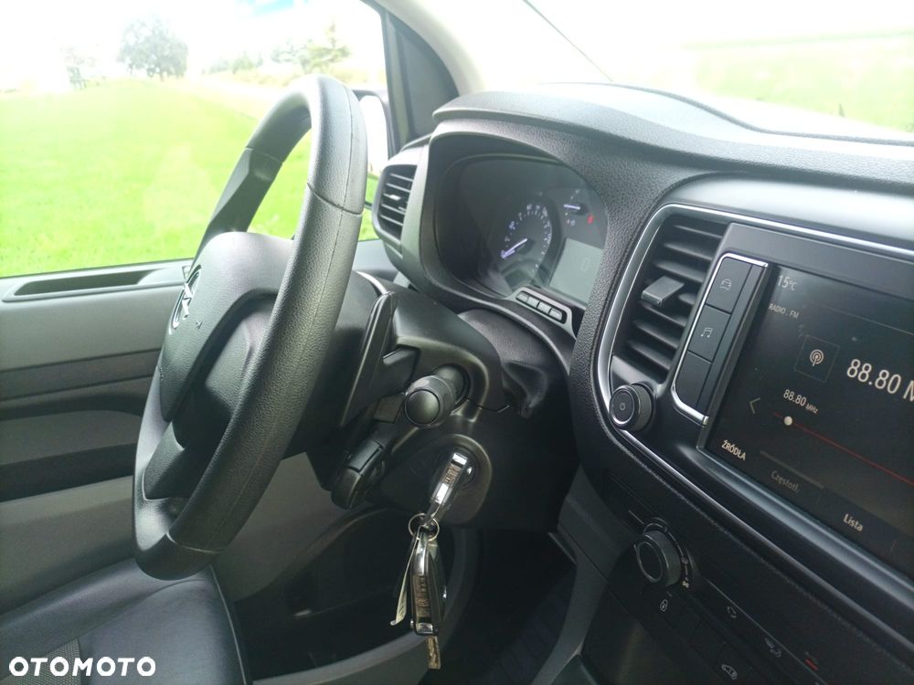 Opel Vivaro - 16