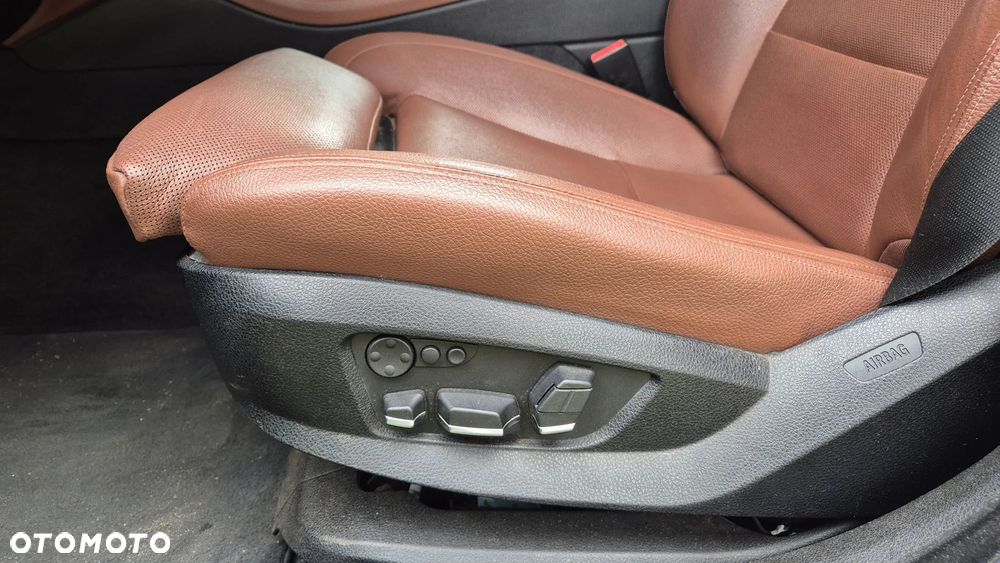 BMW Seria 5 535d xDrive - 15
