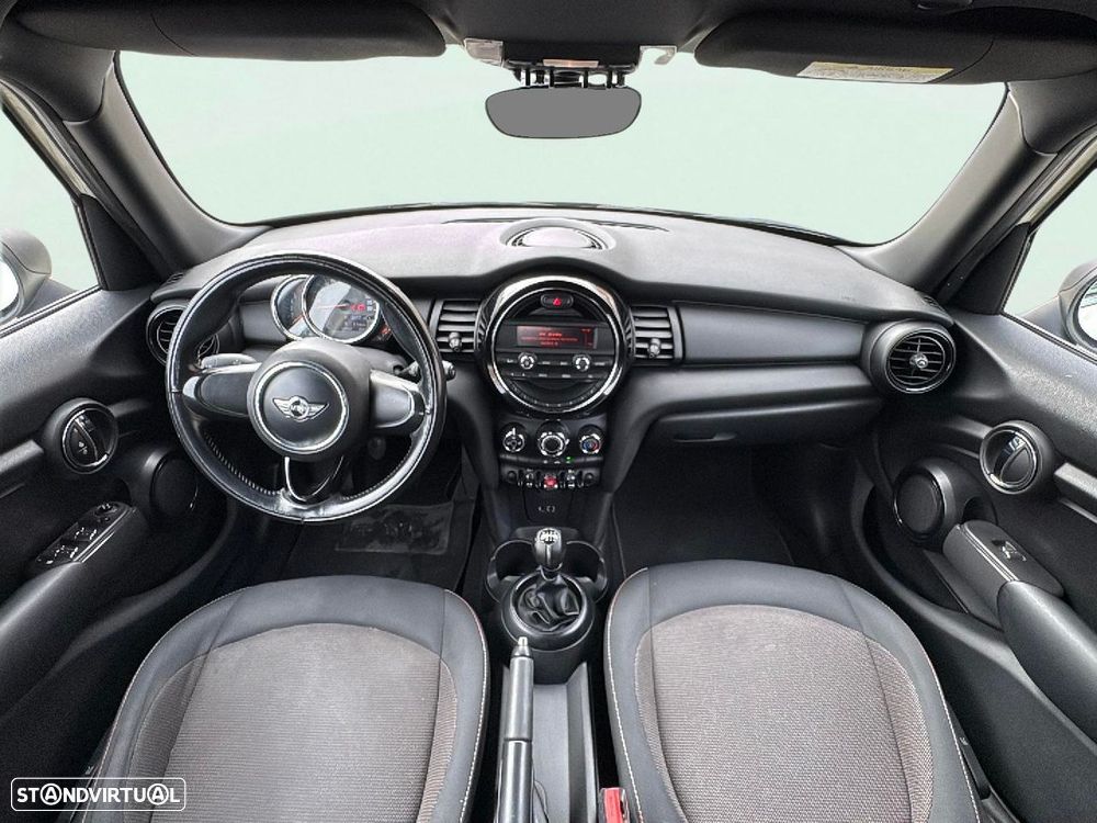 MINI 5 Portas One D - 14