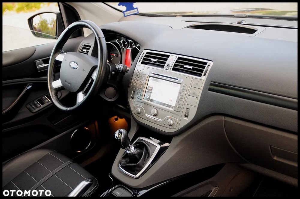 Ford Kuga 2.0 TDCi Titanium - 31