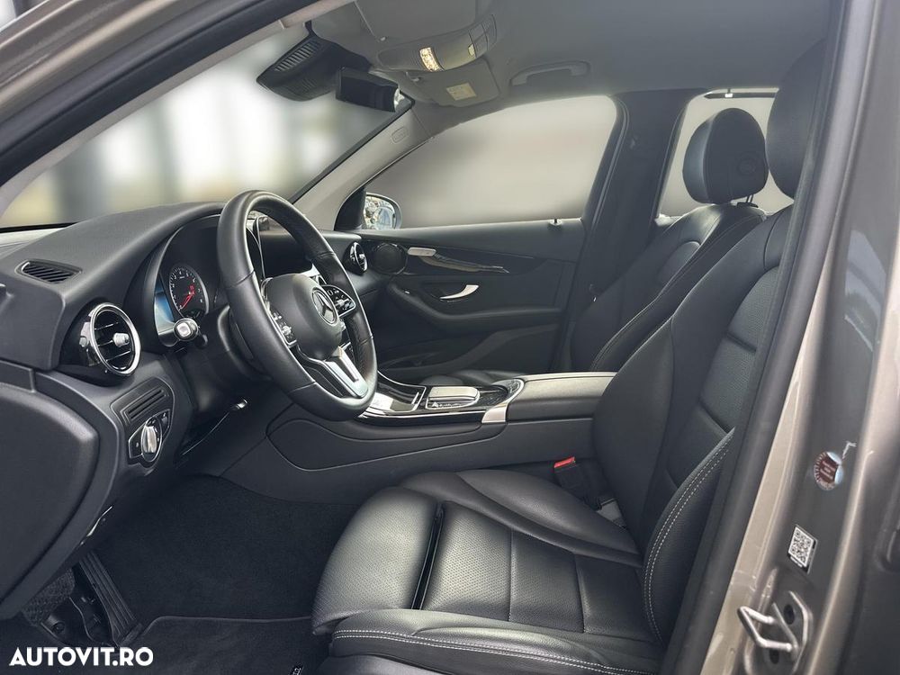 Mercedes-Benz GLC 300 e 4Matic 9G-TRONIC Edition Avantgarde - 14