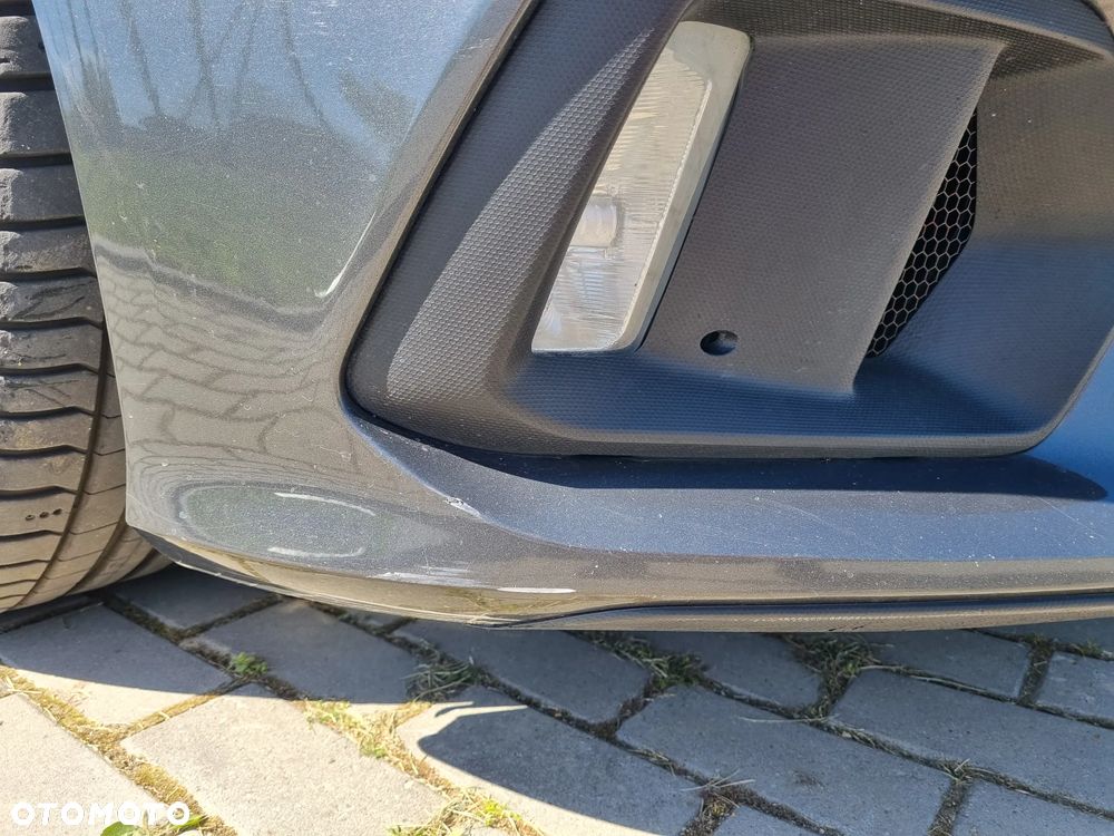 Ford Focus - 12