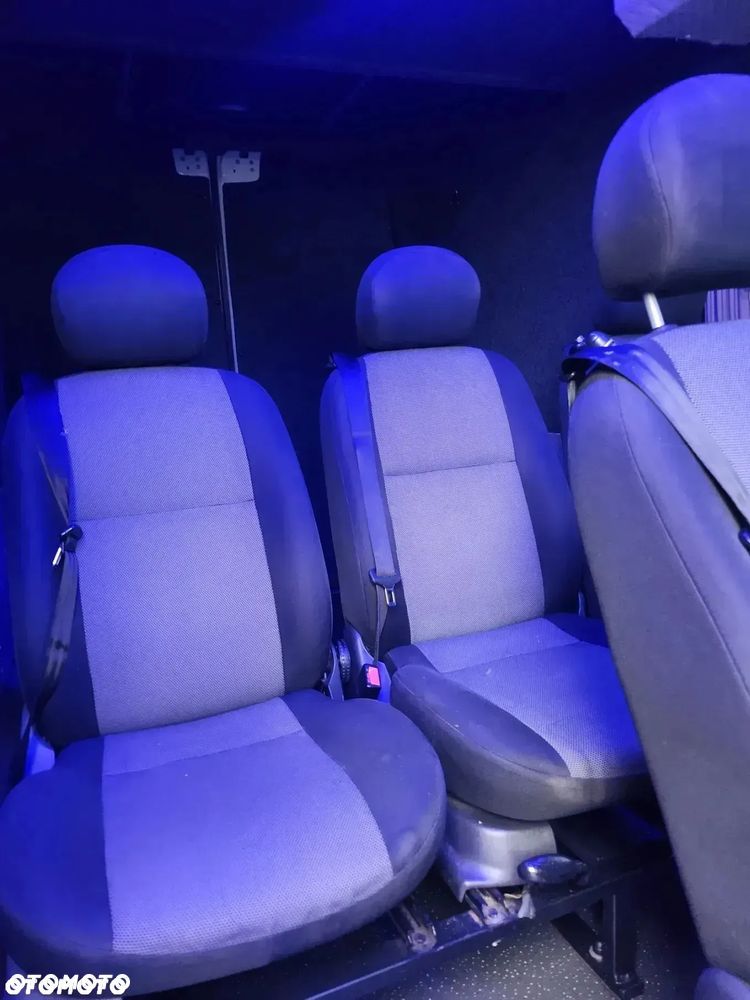 Mercedes-Benz Sprinter - 18