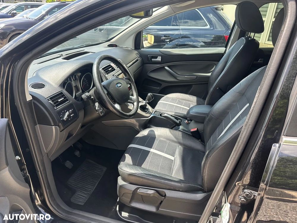 Ford Kuga 2.0 TDCi 4x4 Titanium - 9