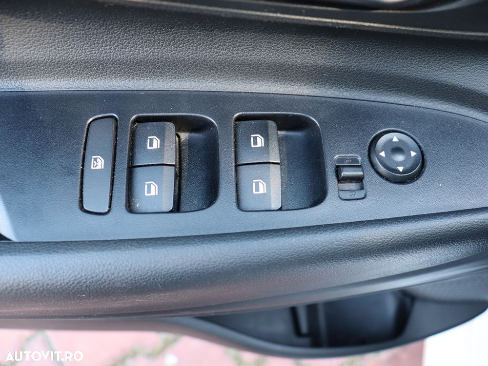 Hyundai i20 1.2 L 84CP 5DR Comfort - 10