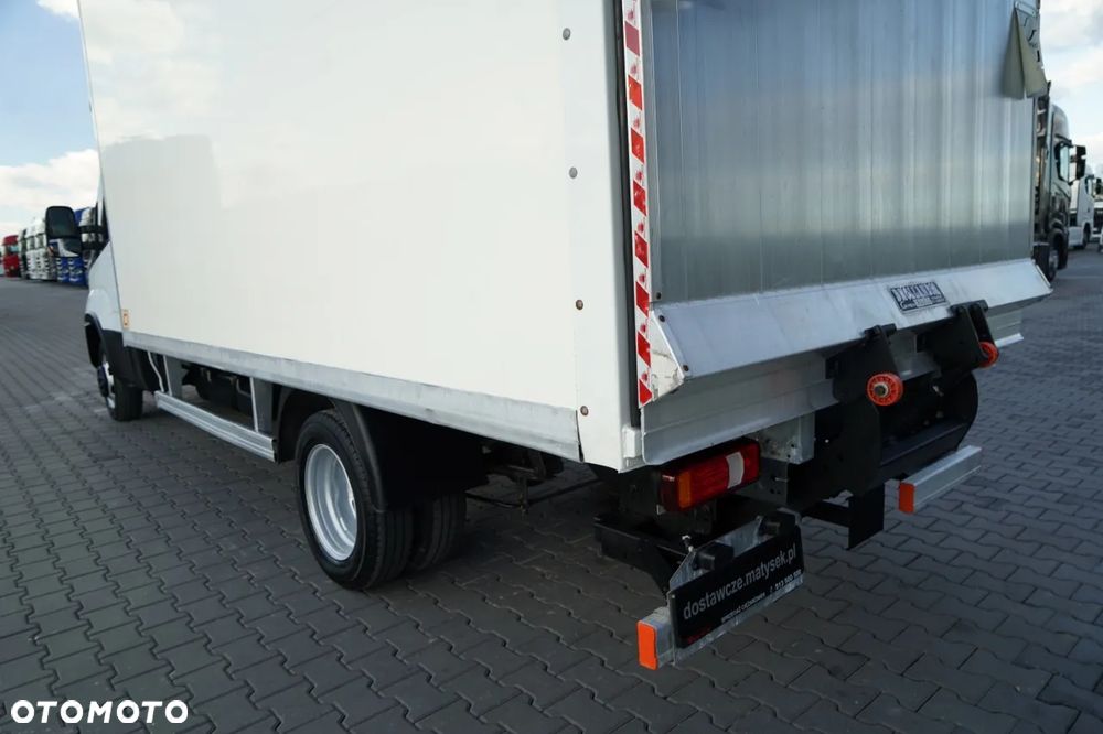 Iveco DAILY 35-160 / KONTENER 4,2 M / WINDA / BLIŹNIAK   DMC: 3500 KG /  2022 - 14
