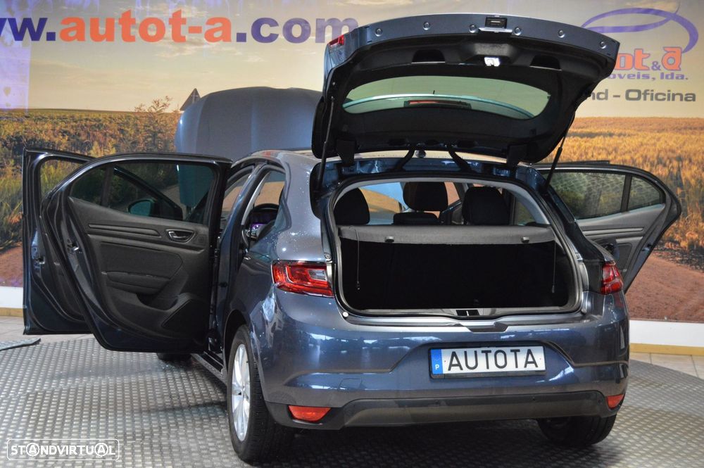 Renault Mégane 1.3 TCe Limited - 12