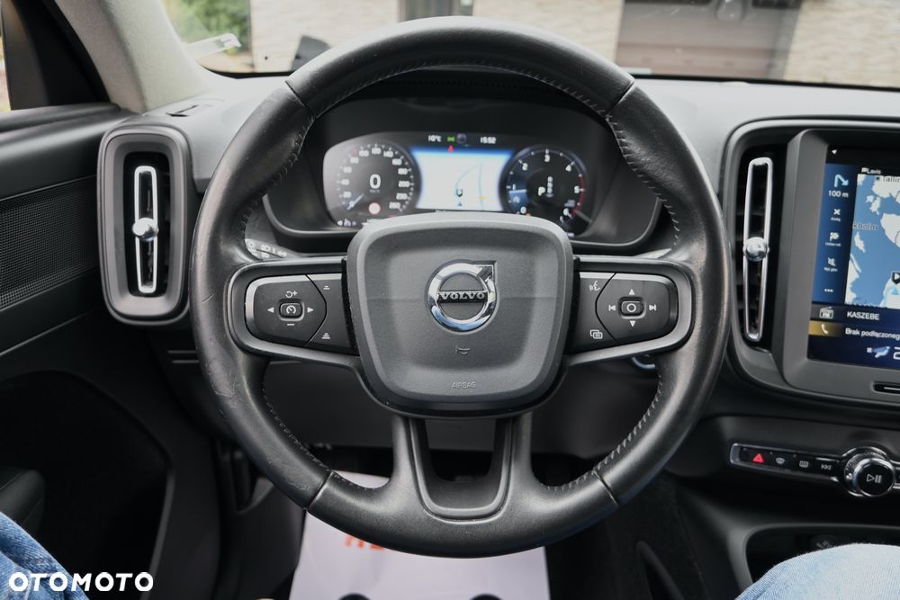 Volvo XC 40 D3 Geartronic Momentum - 31