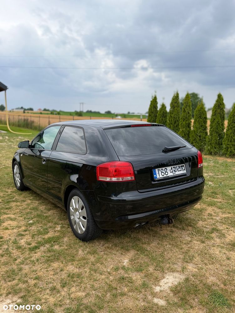 Audi A3 3-drzwiowe 1.9 TDIe DPF - 3