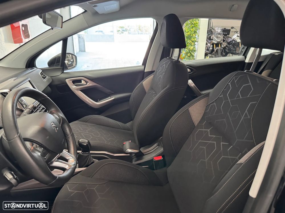 Peugeot 2008 1.4 HDi Access - 12