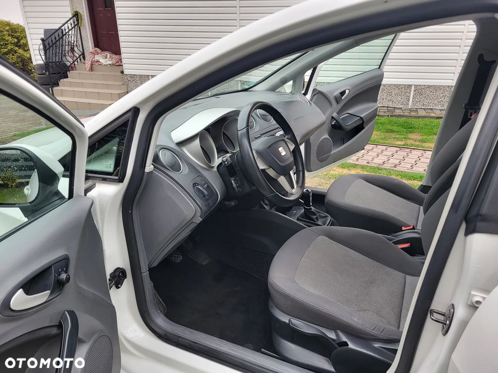 Seat Ibiza 1.4 16V Entry - 11