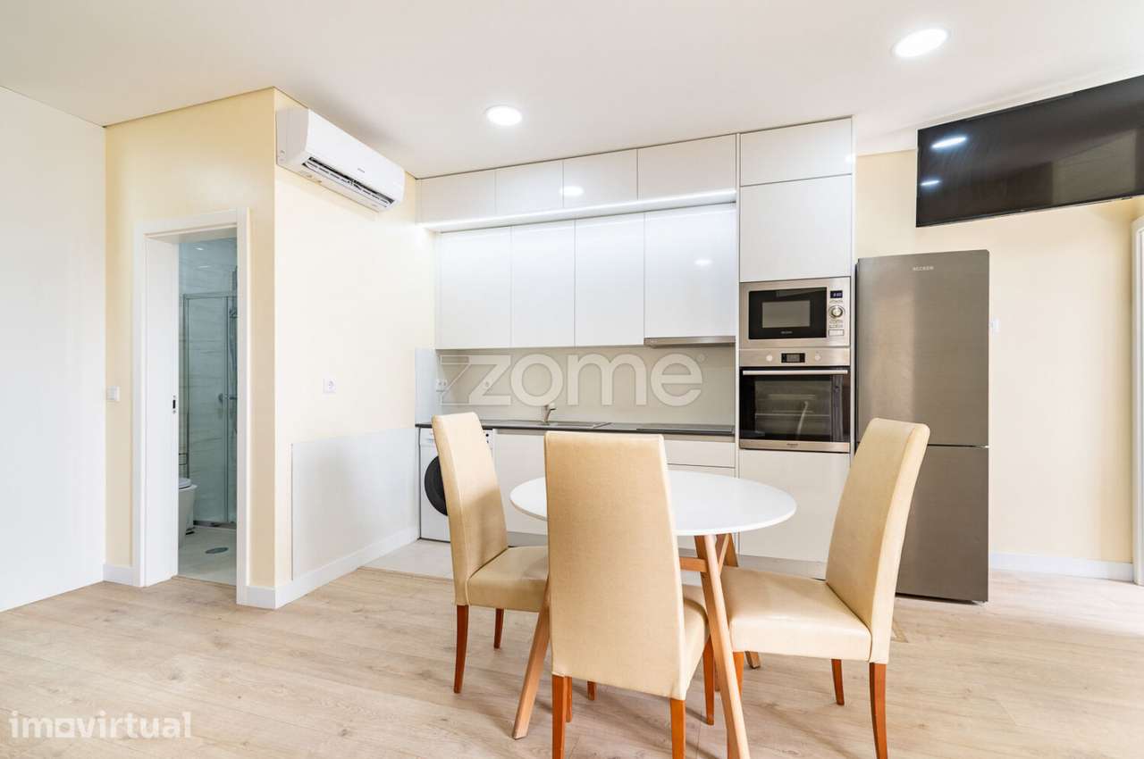 Apartamento T1+1 em plena Av. Boavista - Grande imagem: 5/21