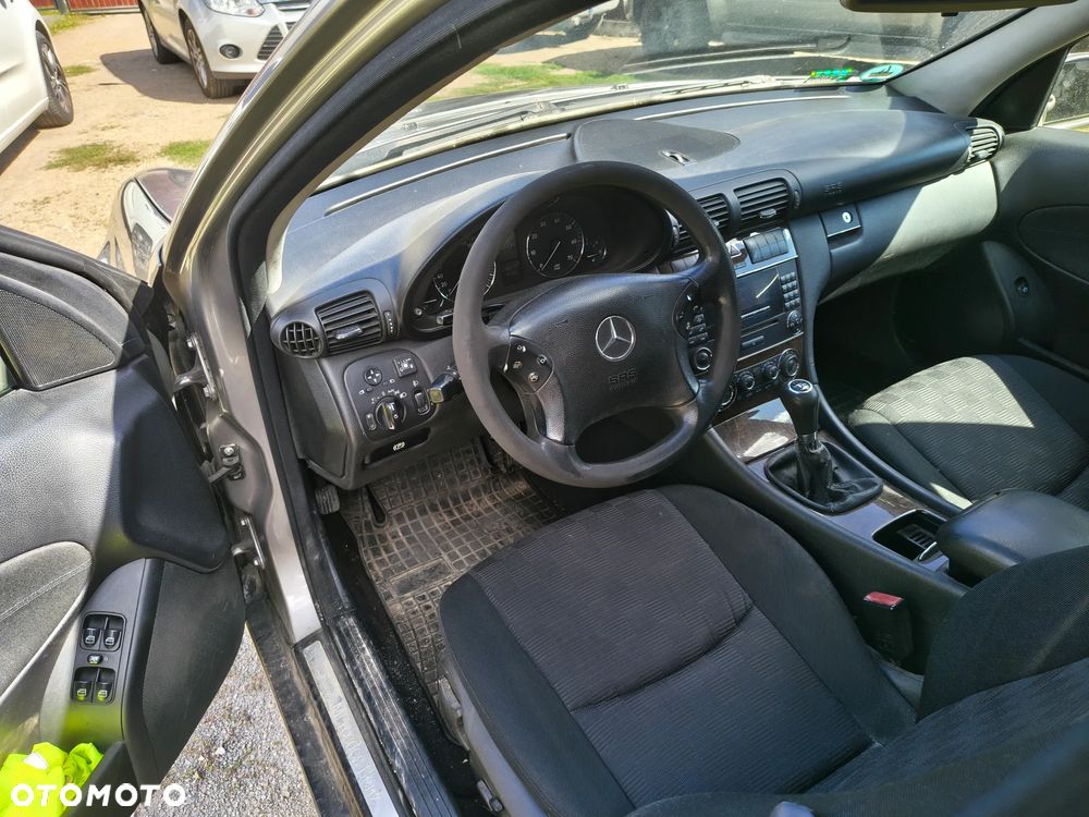 Mercedes-Benz Klasa C 200 T Kompressor Classic - 10