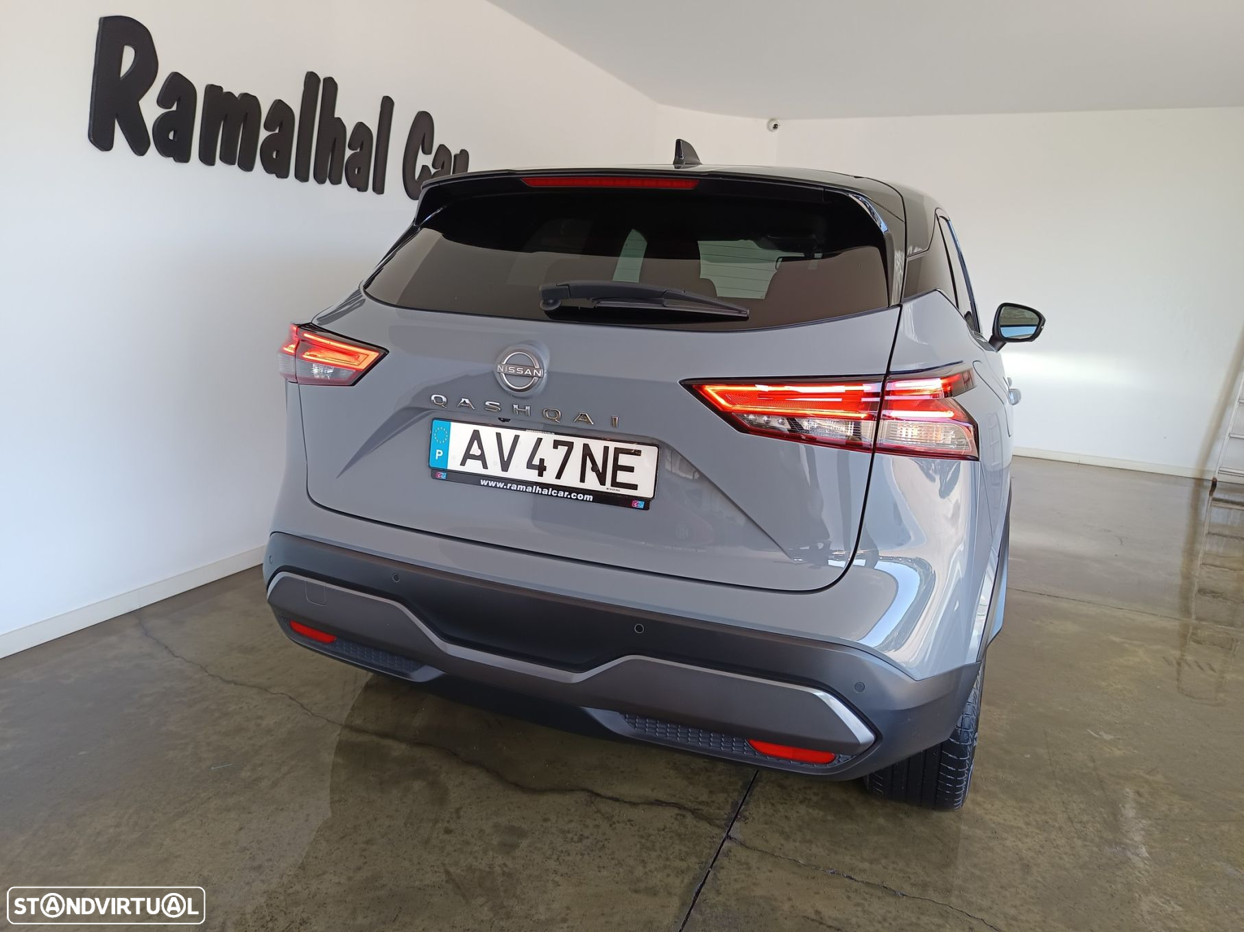 Nissan Qashqai 1.3 DIG-T N-Connecta - 8