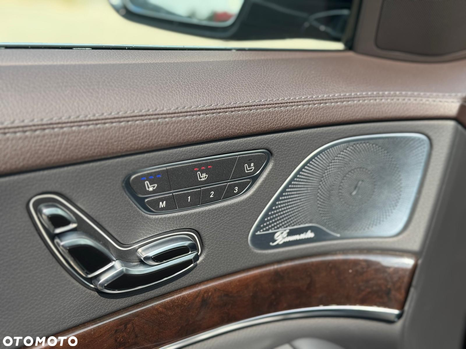 Mercedes-Benz Klasa S 560 4-Matic 9G-TRONIC - 31