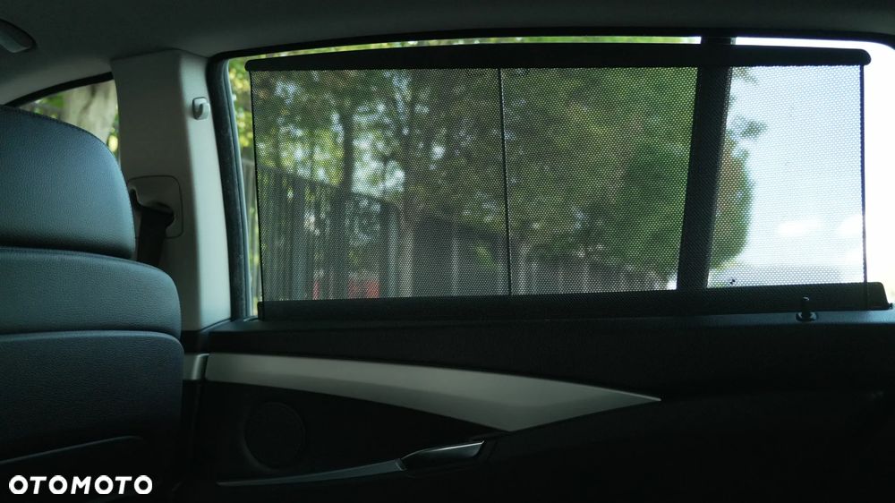 BMW 5GT 530d - 24