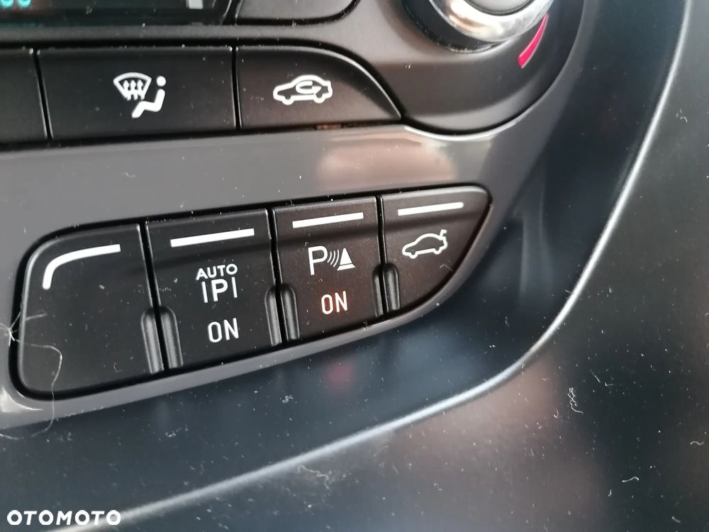 Ford Kuga 2.0 TDCi Titanium - 26