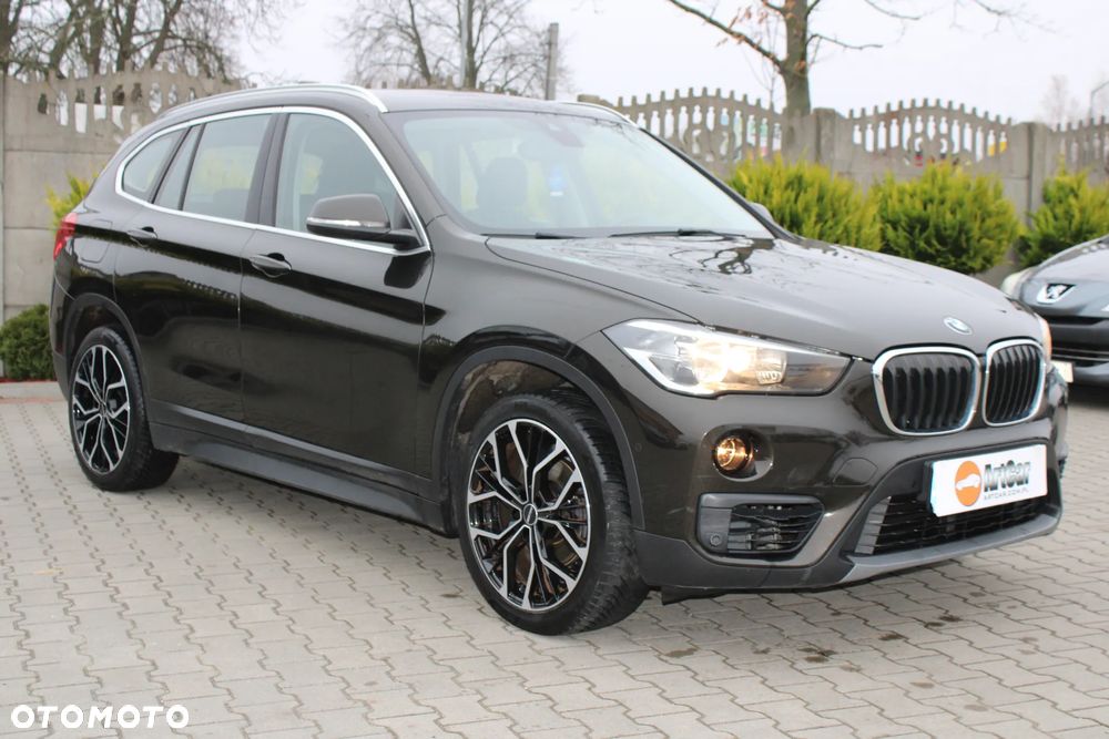BMW X1 sDrive18d Advantage - 12