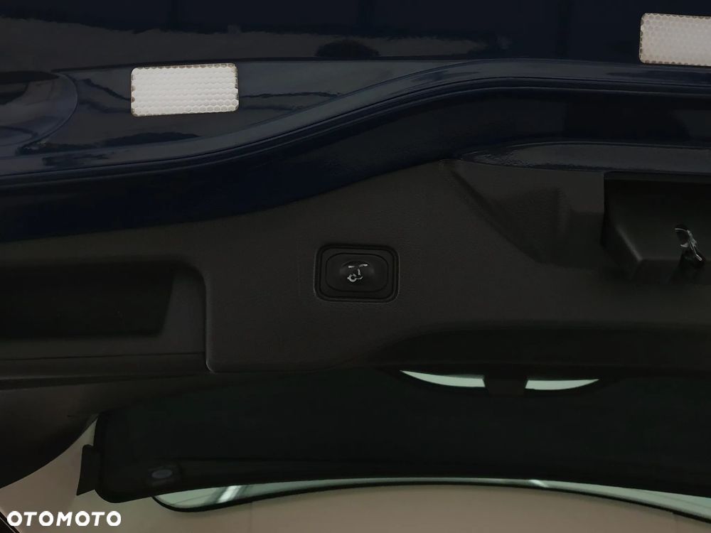 Ford Mondeo - 28