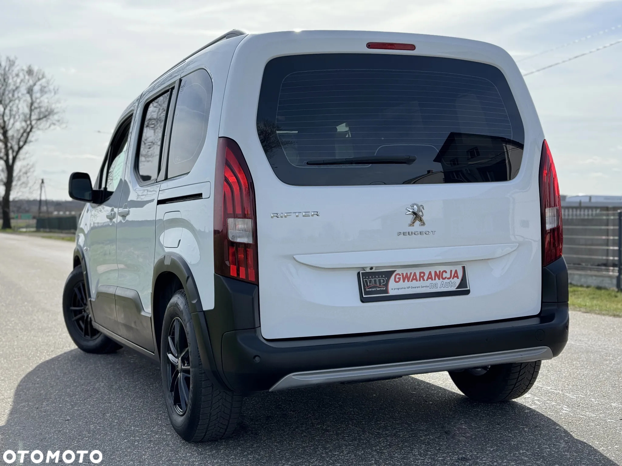 Peugeot Rifter 1.2 PureTech Active Pack S&S - 16