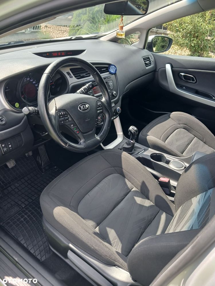 Kia Ceed 1.6 CRDi L - 8