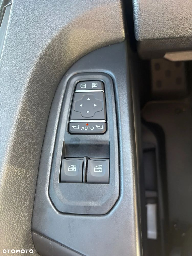 Renault Trafic Furgon brygadówka L2H1 2.0dCi 150 - 11