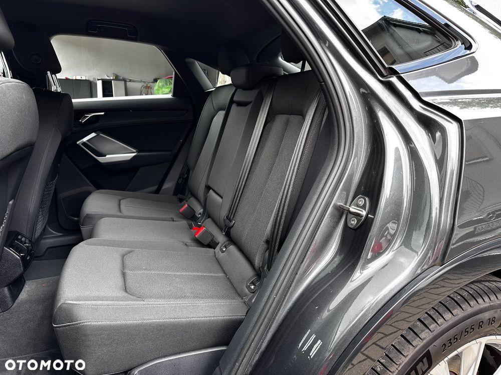 Audi Q3 Sportback 35 TDI S line - 21