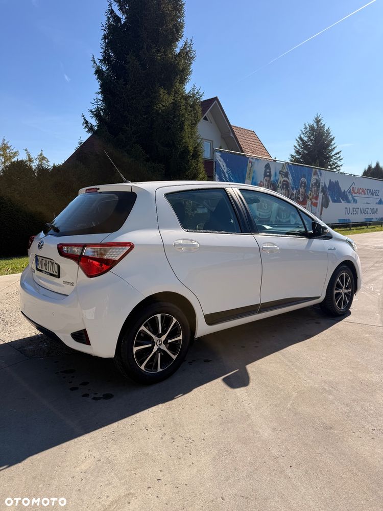 Toyota Yaris - 5