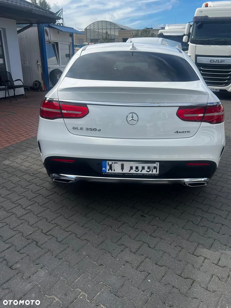 Mercedes-Benz GLE 350 d 4-Matic - 2