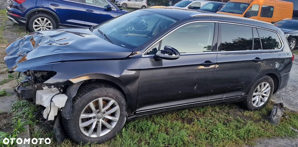 Volkswagen Passat 2.0 TDI BMT Comfortline DSG - 4
