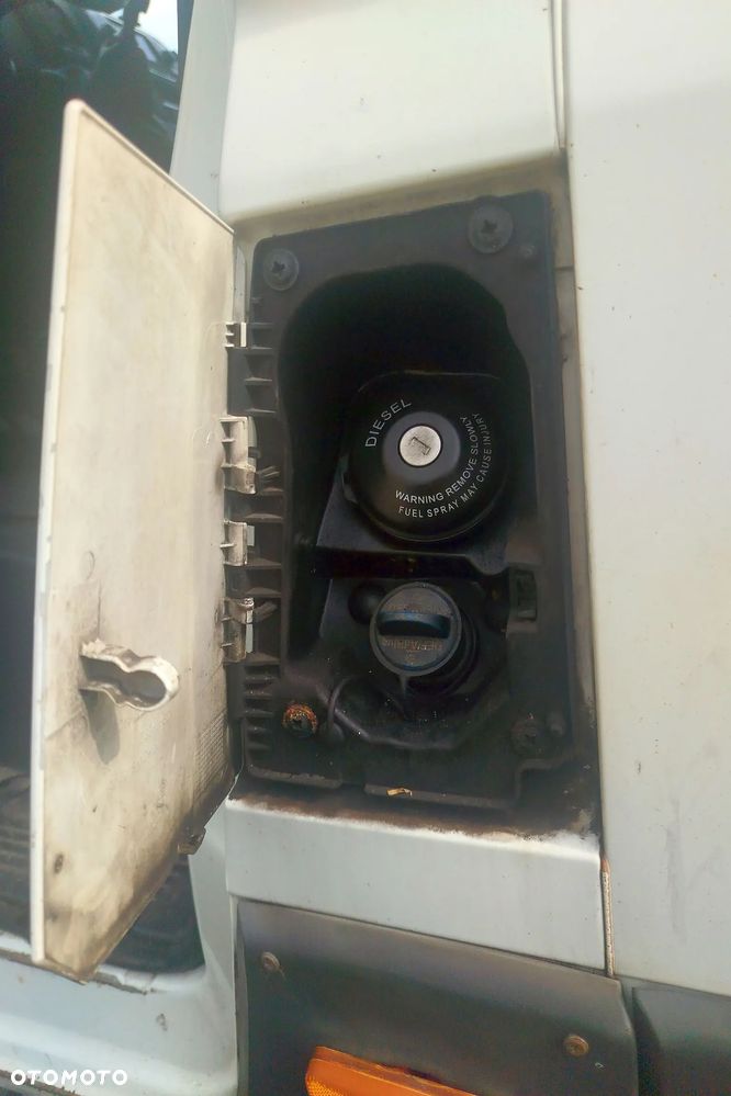 klapka wlewu paliwa z adblu Biała do Fiat Ducato III Lift 15-25r BOXER JUMPER EURO6 - 2