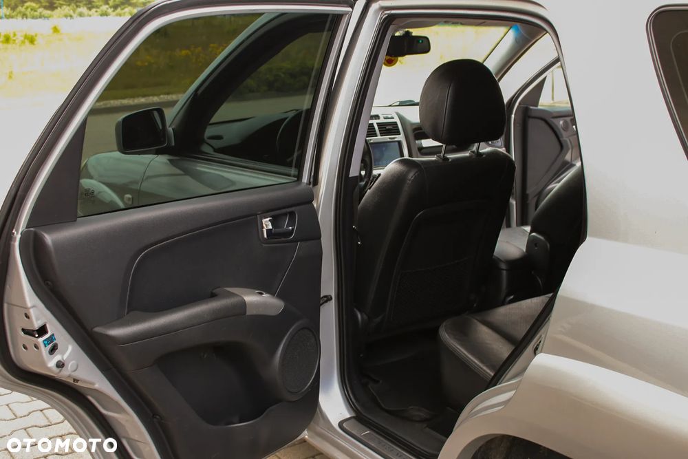 Kia Sportage 2.0 CRDI 4WD Champ - 27