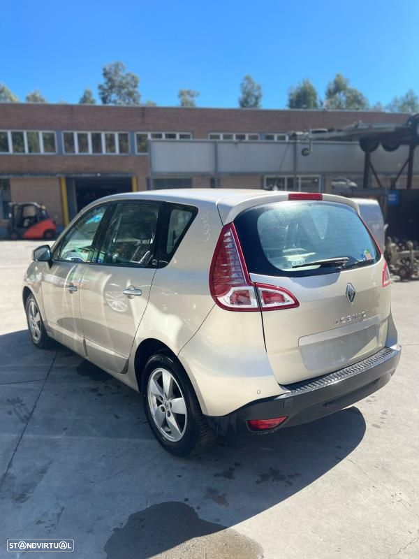 Para Peças Renault Scénic Iii (Jz0/1_) - 2