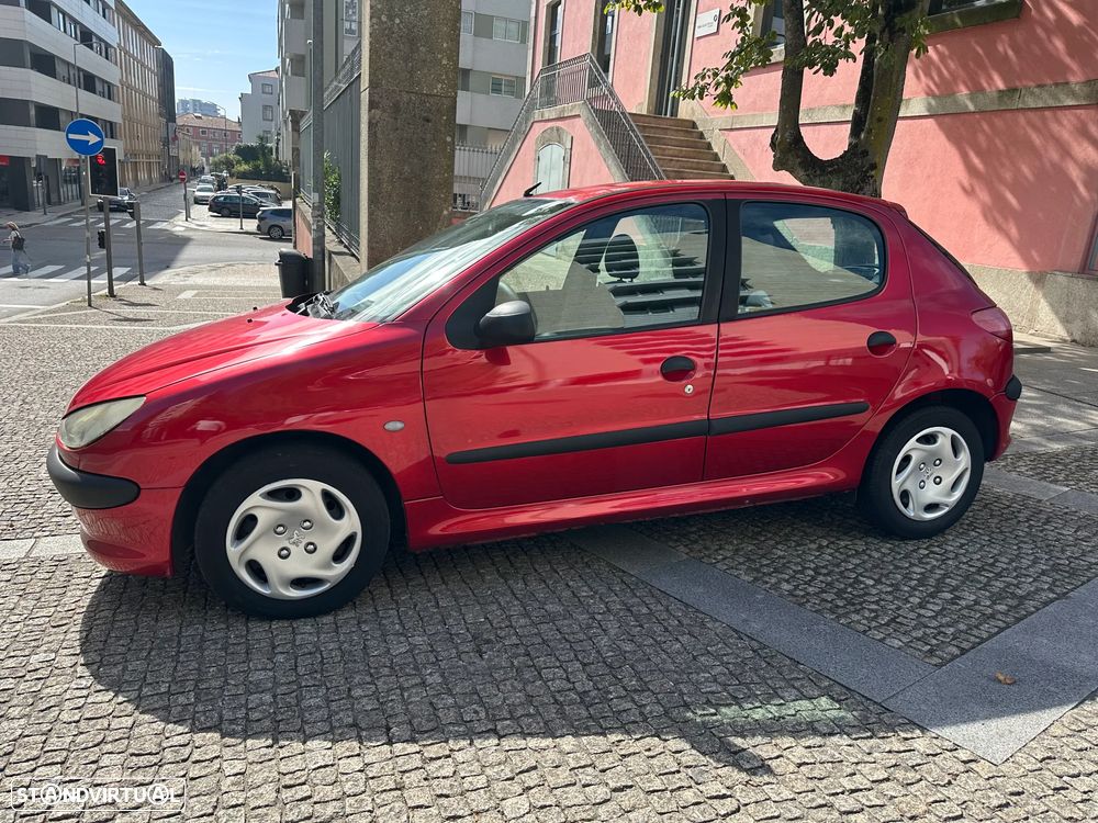 Peugeot 206 1.1 Color Line - 2