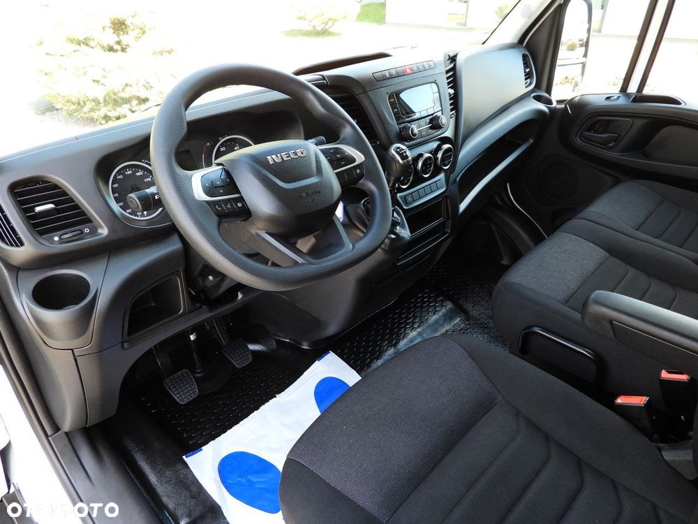 Iveco DAILY 35C16 KONTENER WINDA 8 PALET TEMPOMAT BLIŹNIACZE KOŁA KLIMATYZACJA  160KM - 3