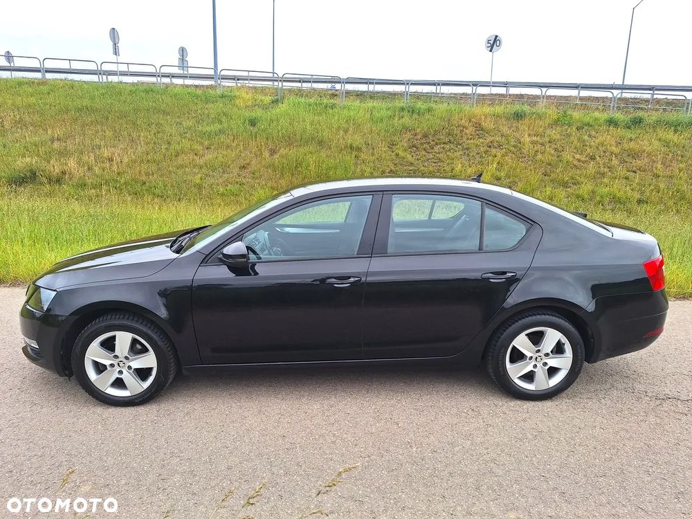 Skoda Octavia 1.6 TDI Ambition - 19