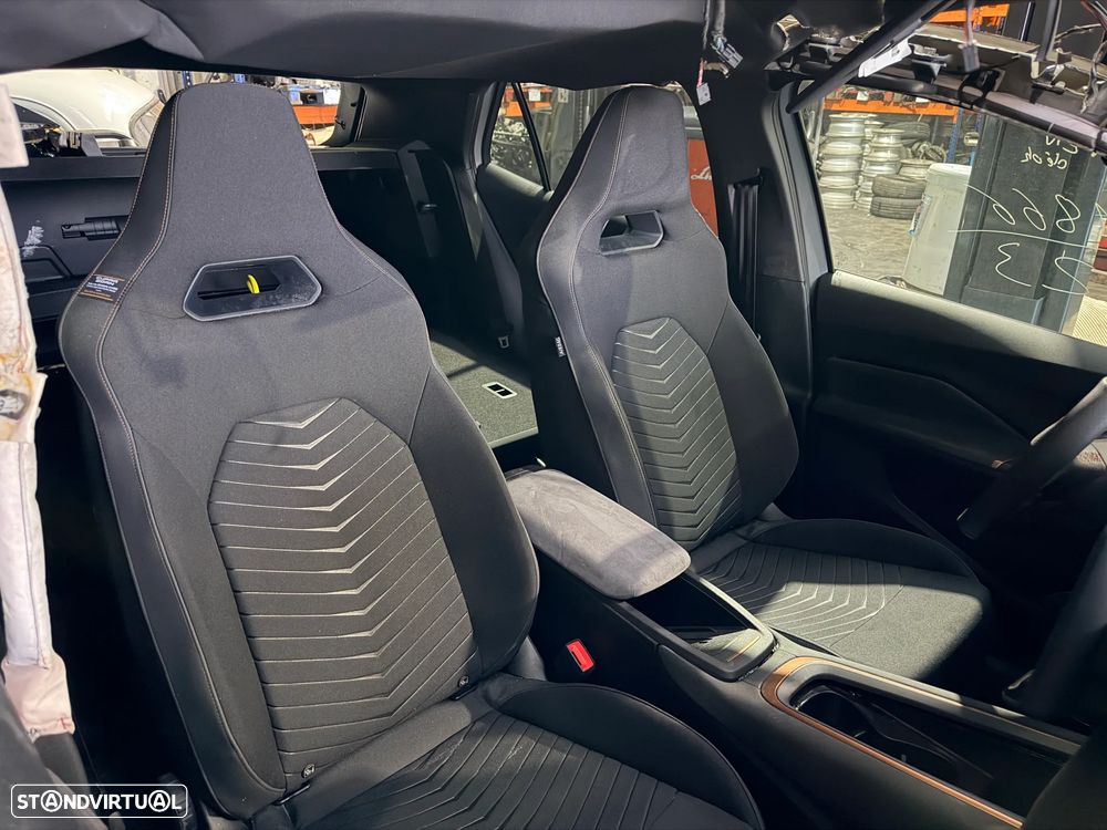 CUPRA BORN 230 CV BATERIA XLV ANO DE 10/2025 EM CENTRO DE ABATE (FIM DE VIDA) - 4