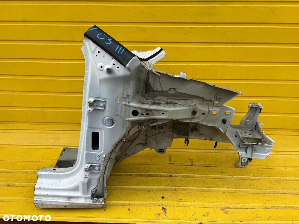 CITROEN C3 III ĆWIARTKA PRAWA PRZÓD PODŁUŻNICA SŁUPEK 17- - 1