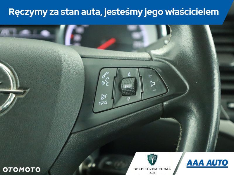 Opel Astra - 16