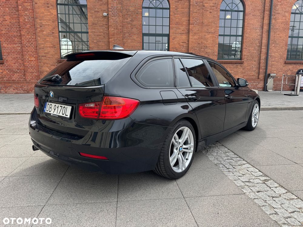 BMW Seria 3 318d - 10