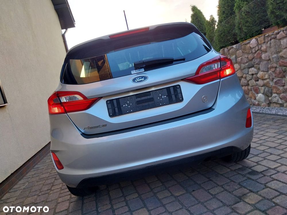 Ford Fiesta - 9