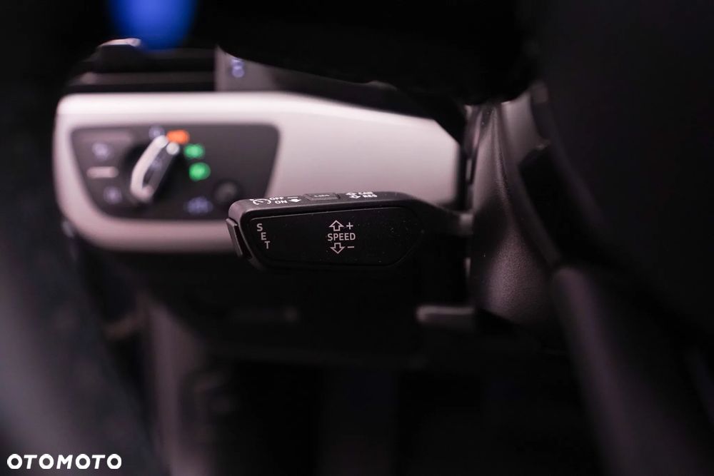 Audi A4 Limousine - 33