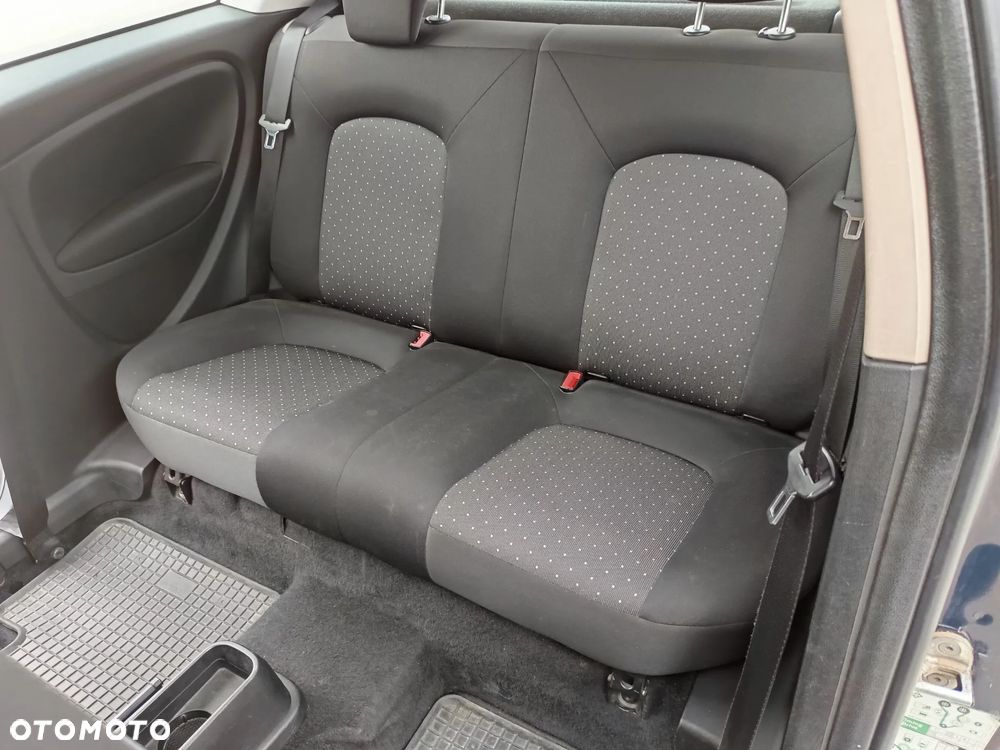 Fiat Grande Punto 1.4 8V - 19