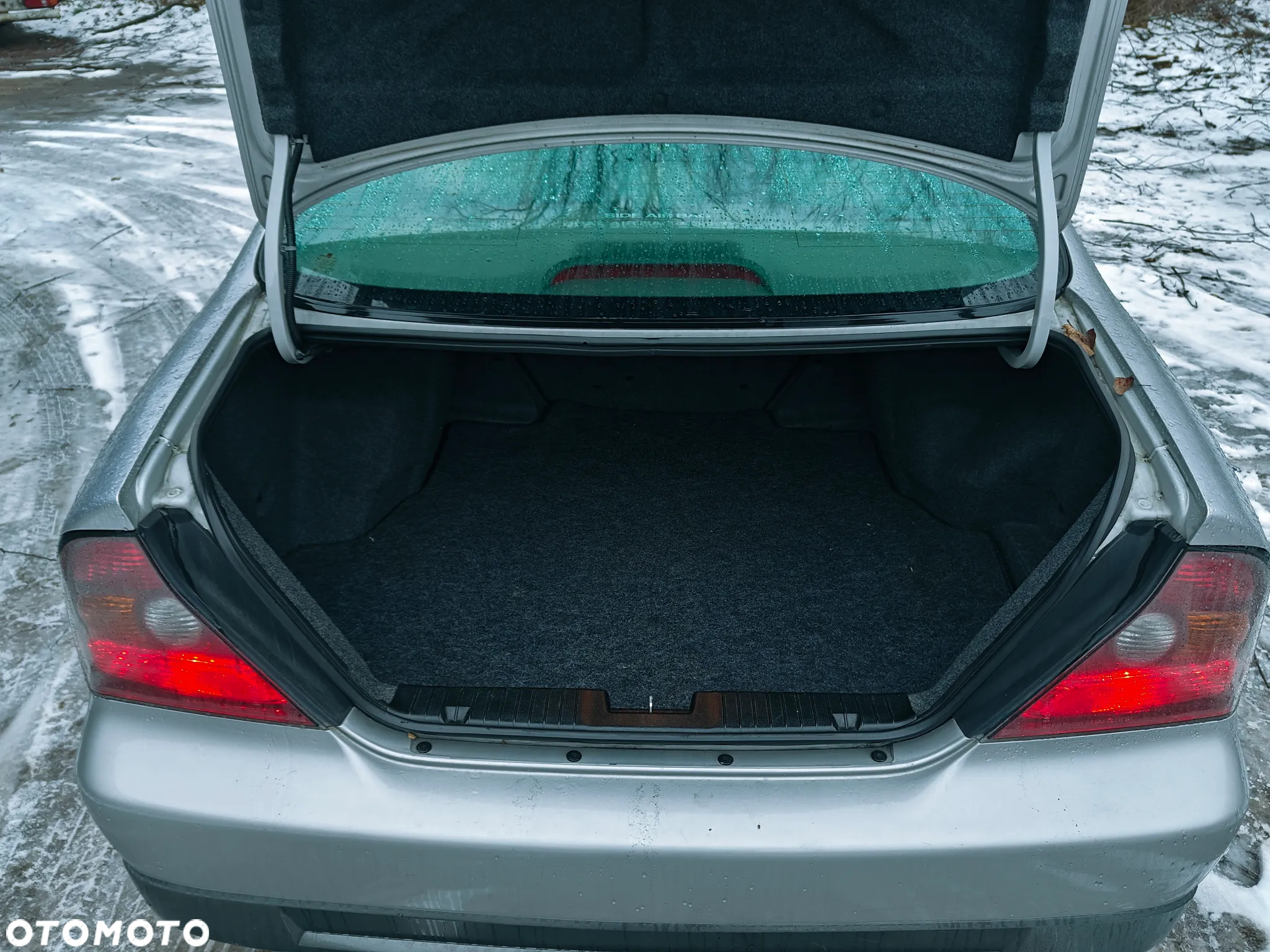 Daewoo Evanda 2.0 CDX - 22