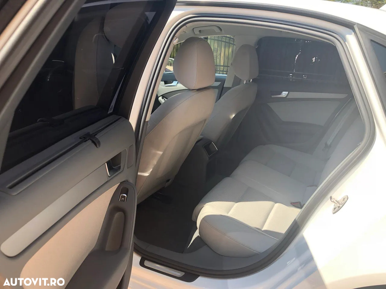 Audi A4 2.0 TDI Multitronic - 8