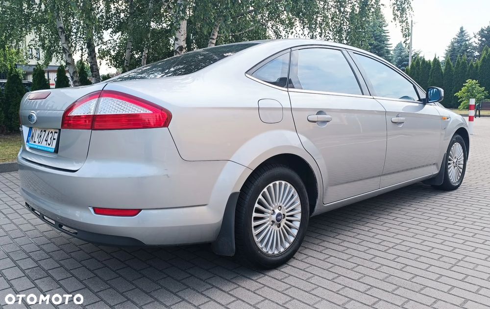 Ford Mondeo 2.0 Titanium - 3