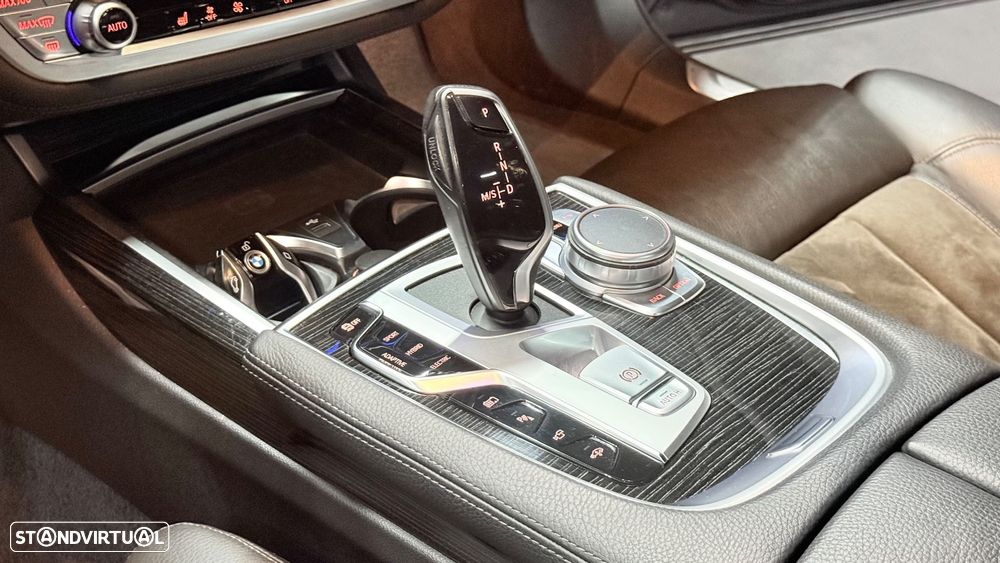 BMW 745 Le xDrive - 17