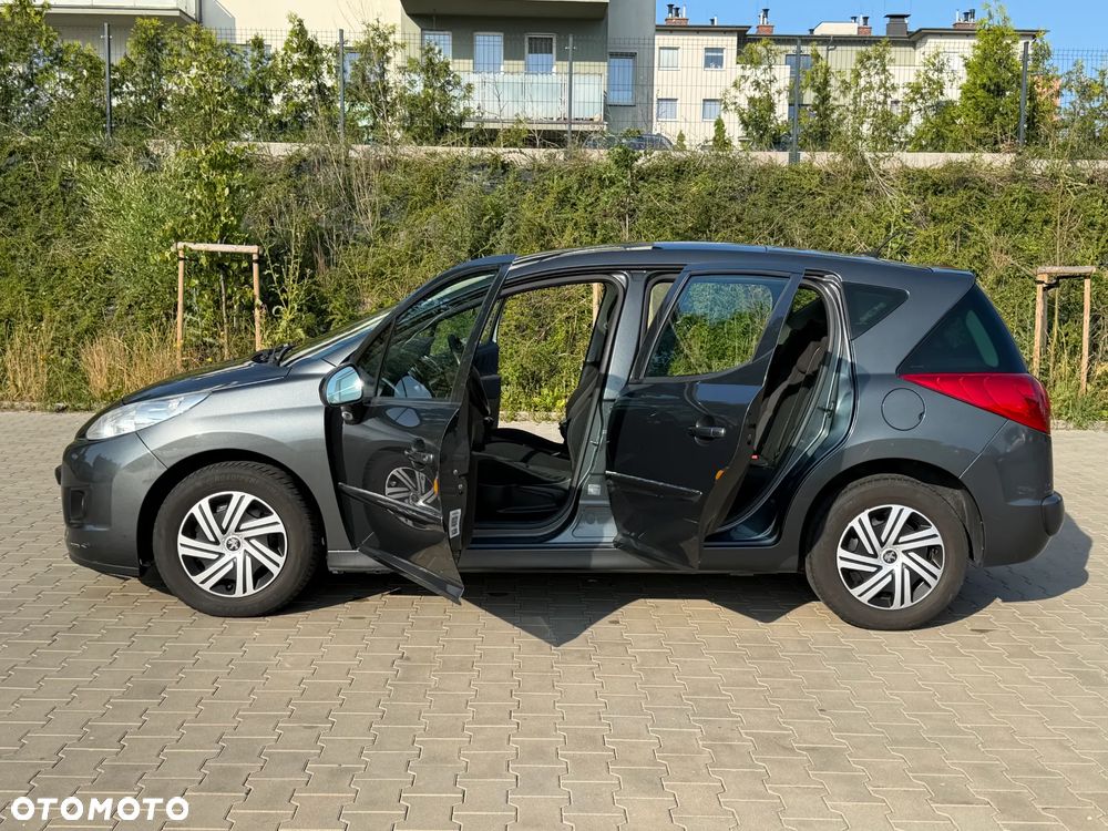 Peugeot 207 1.6 HDi Trendy - 17