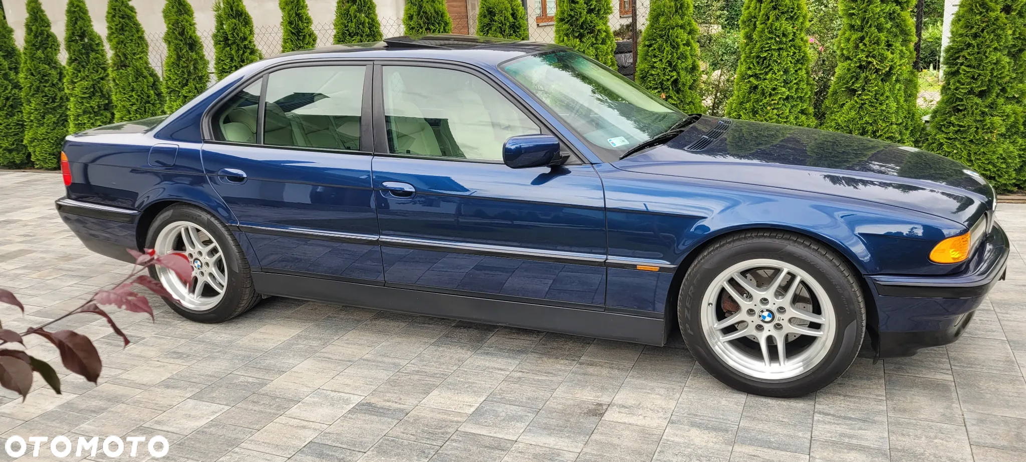 BMW Seria 7 740i - 16